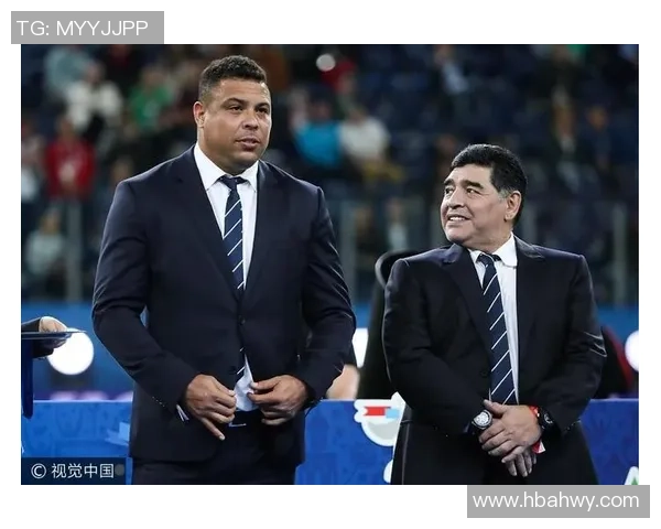 全球足球传奇同框,球场英雄们齐聚一堂,巅峰时刻尽显风采 全球足球传奇同框,球场英雄们齐聚一堂,巅峰时刻尽显风采