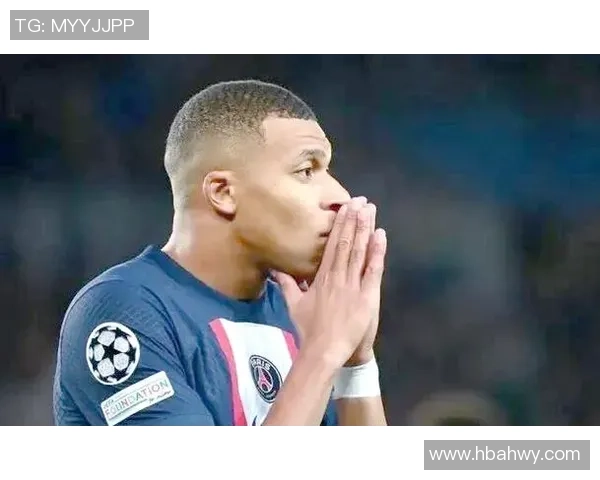 足球巨星离队风波持续发酵 球员未归球队引发外界广泛关注与讨论